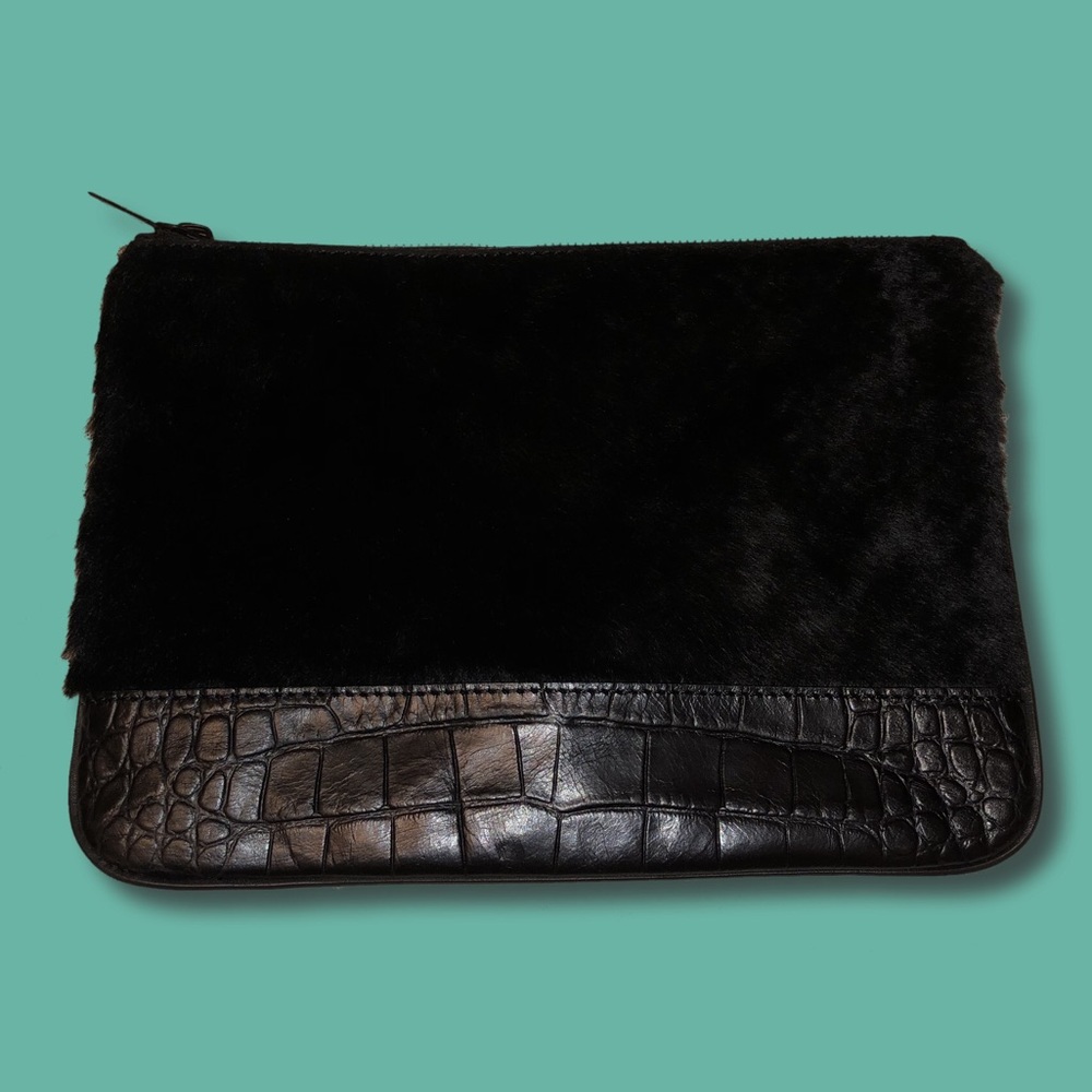 ⬛️Alexander Wang Pouch⬛️